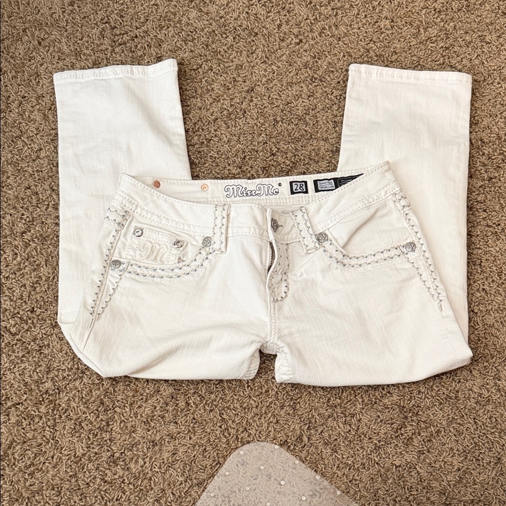 Miss Me Cream-White Capris with Embellished Pockets
